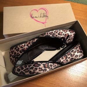 SAM & LIBBY Size 8 M Leopard Print SLZEES Flats